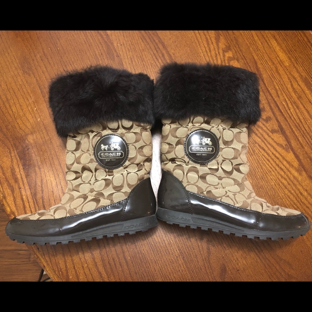 Coach snow boots